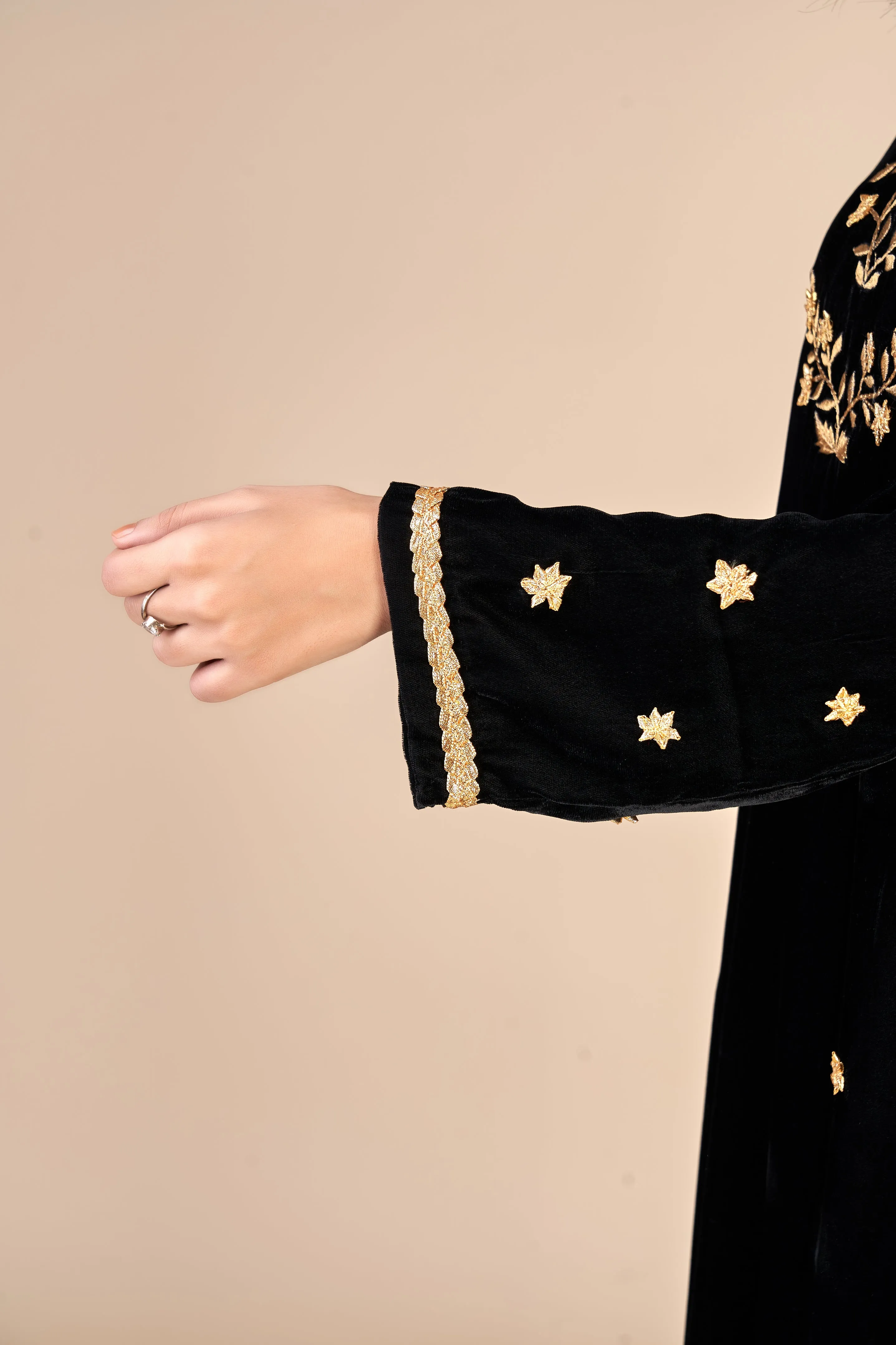 LONG DRESS (EMBROIDERED) W24-F40