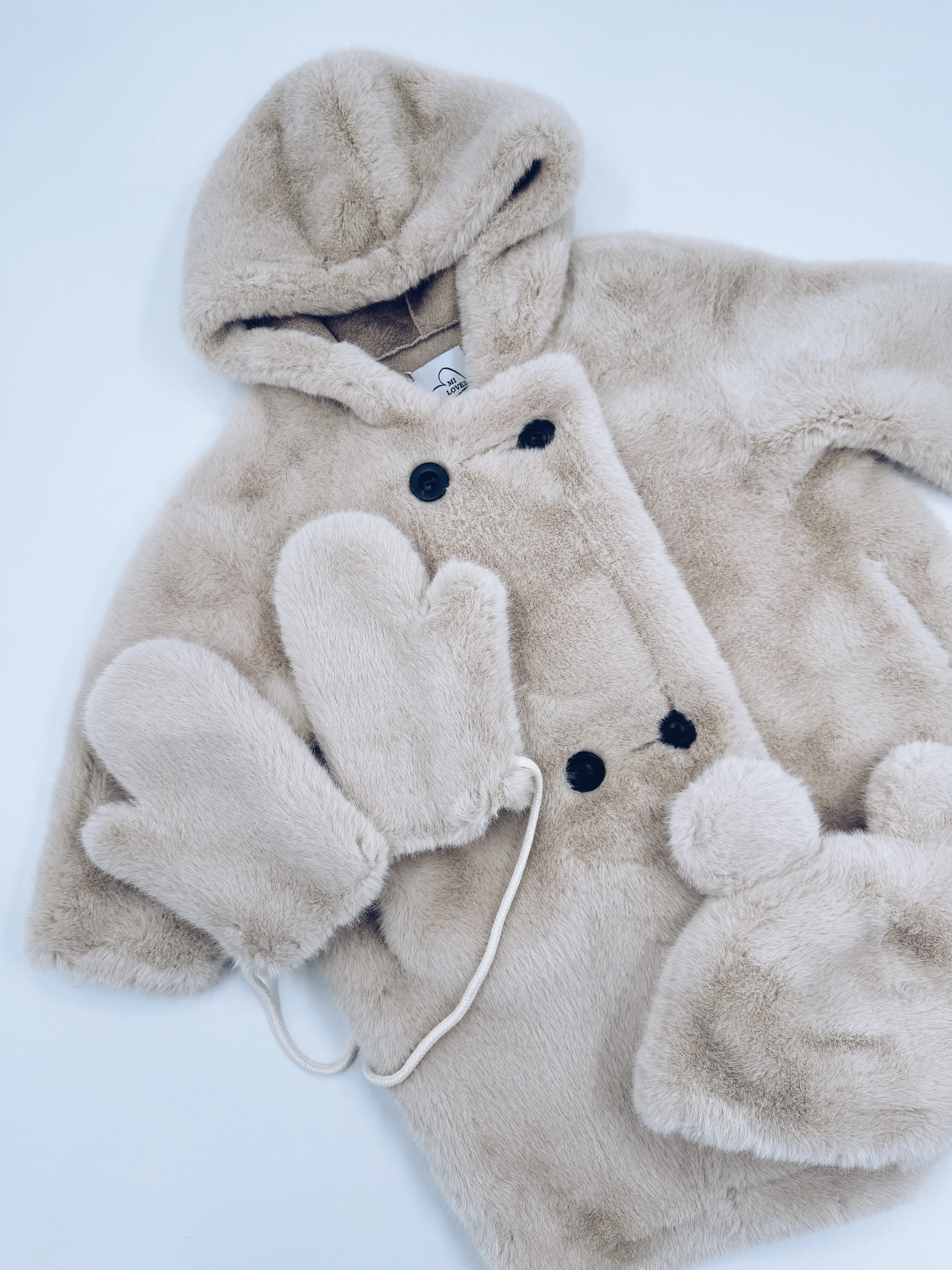 MI LOVES Signature Cream Bear coat 3 piece set.