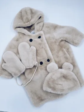 MI LOVES Signature Cream Bear coat 3 piece set.