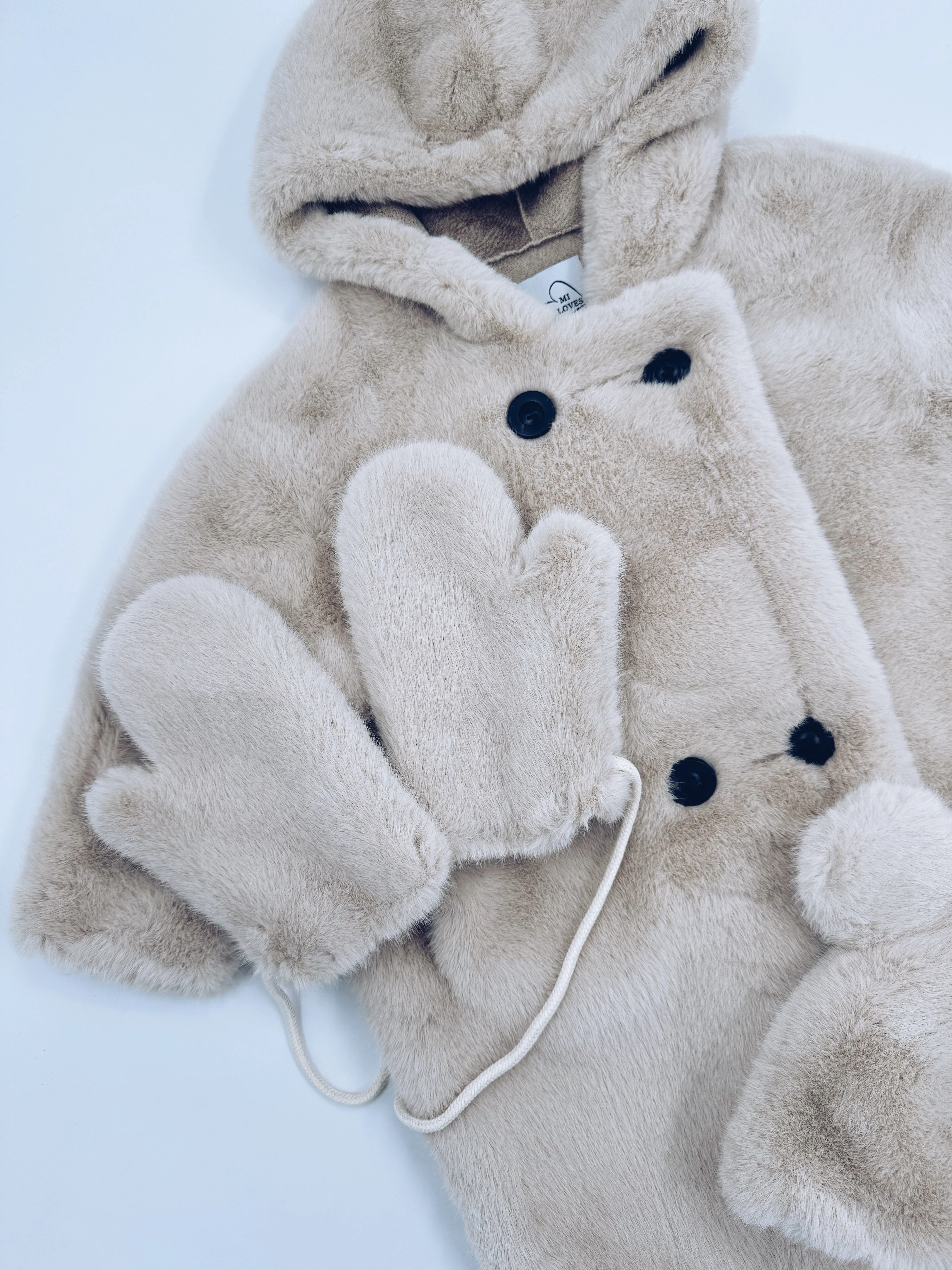MI LOVES Signature Cream Bear coat 3 piece set.