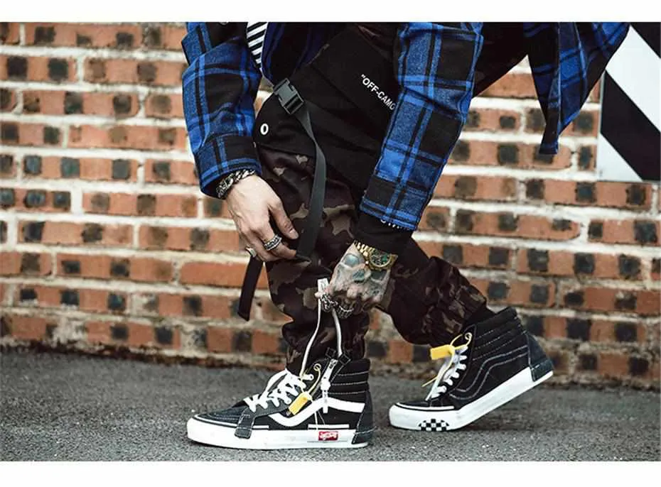 UB "Camo Cargo"