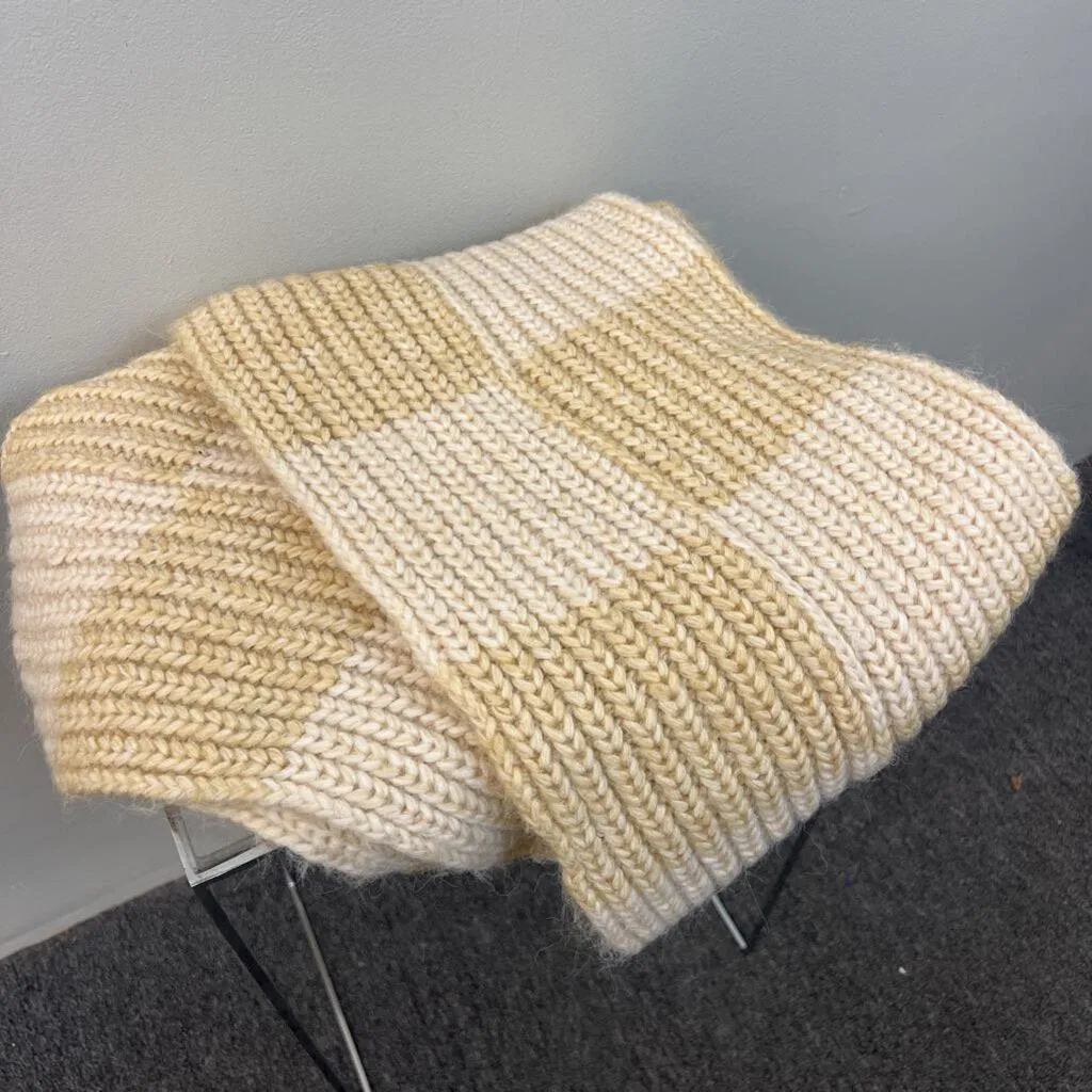Universal Thread Cream/ Beige Chunky Knit Scarf and Beanie Set